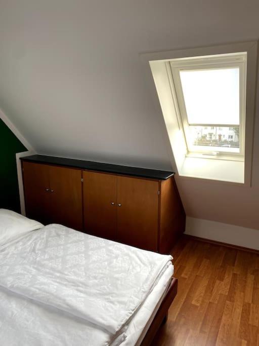 Super Zentral Begehrte Wohnlage Parkplatz Vor Haus Apartment