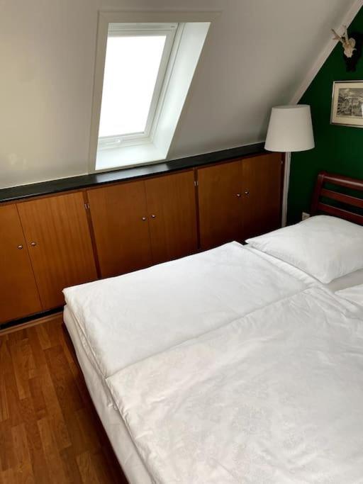 Apartment Super Zentral Begehrte Wohnlage Parkplatz Vor Haus Nuremberg